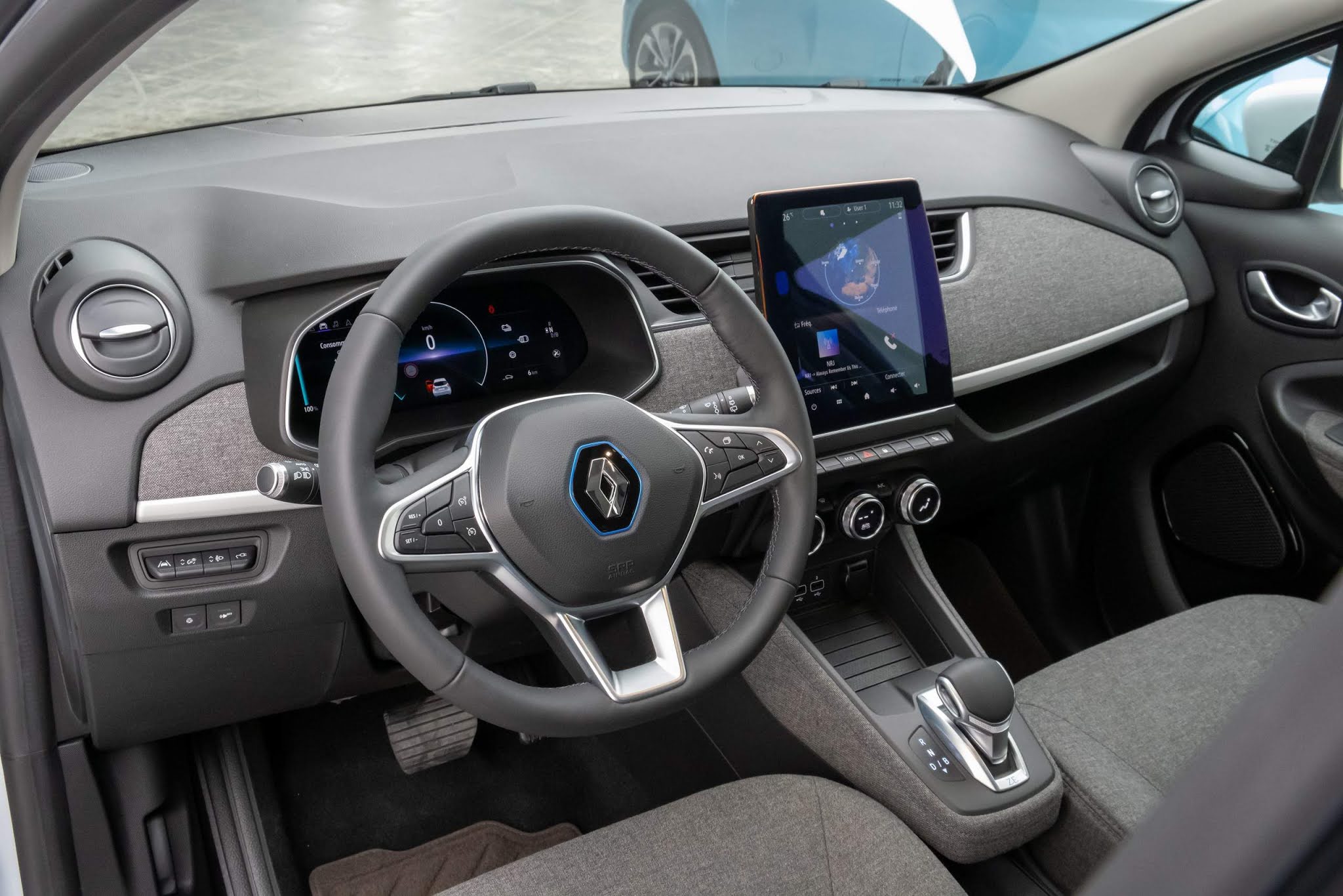 Zoe e tech deals